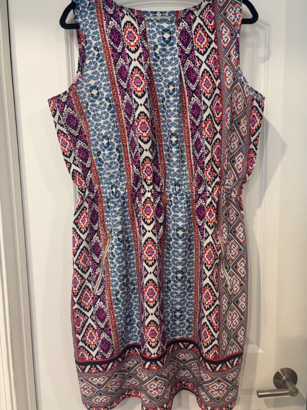 Speed Control New York Beautiful print sleeveless dress Fits L to XL